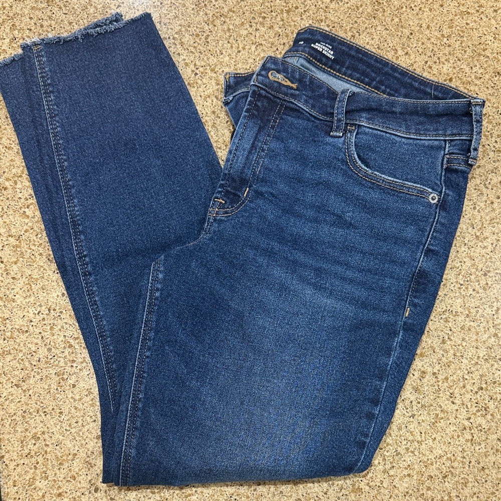 Old Navy Women's Dark Blue Ankle Jeans, Size 10